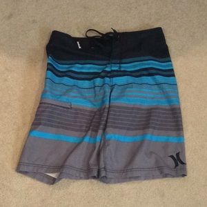 Men’s board shorts